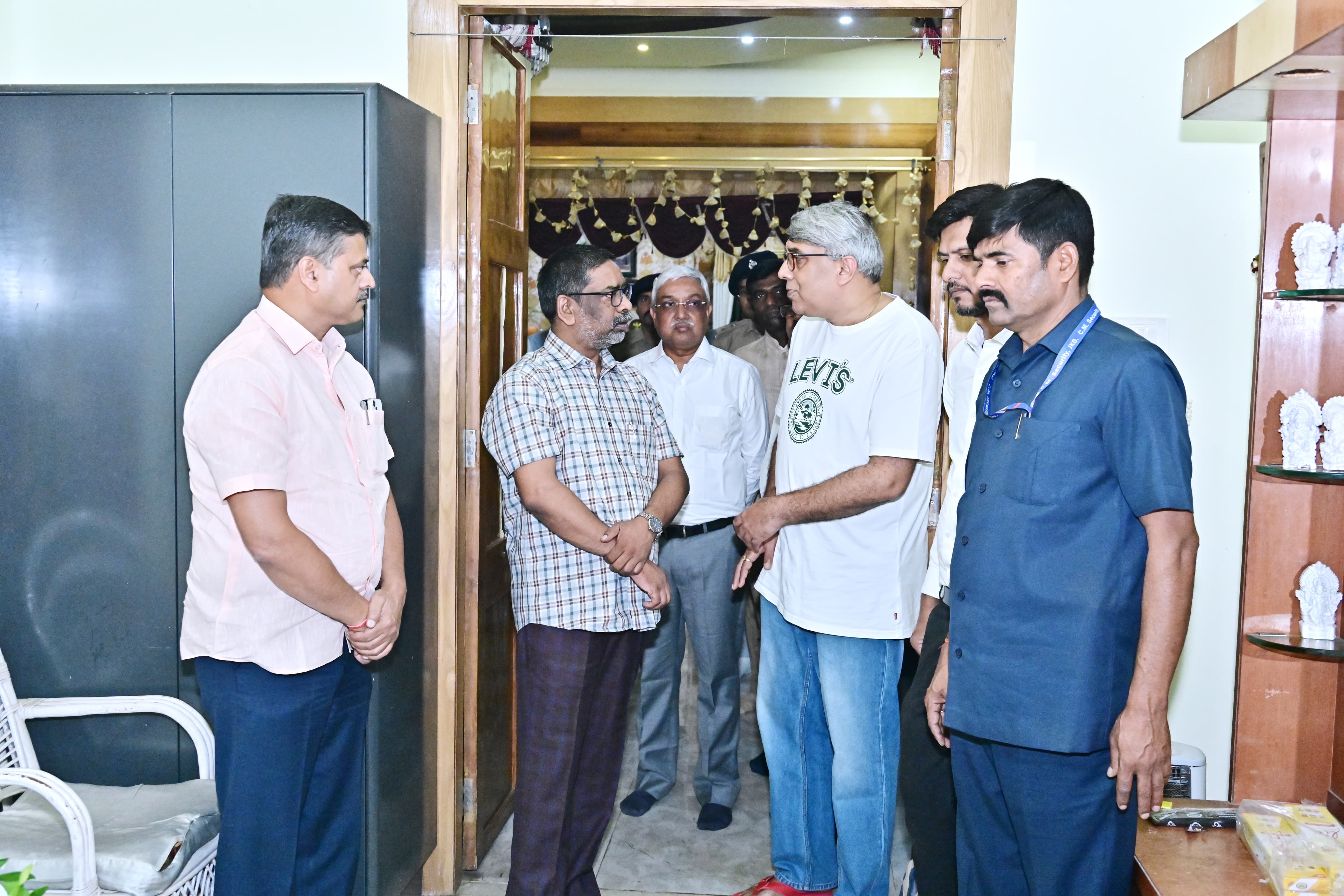 Featured Image Featured Image